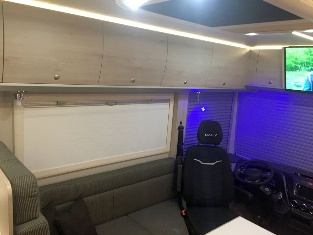 Stauber Forty – barrierefreies Wohnmobil — Foto 2
